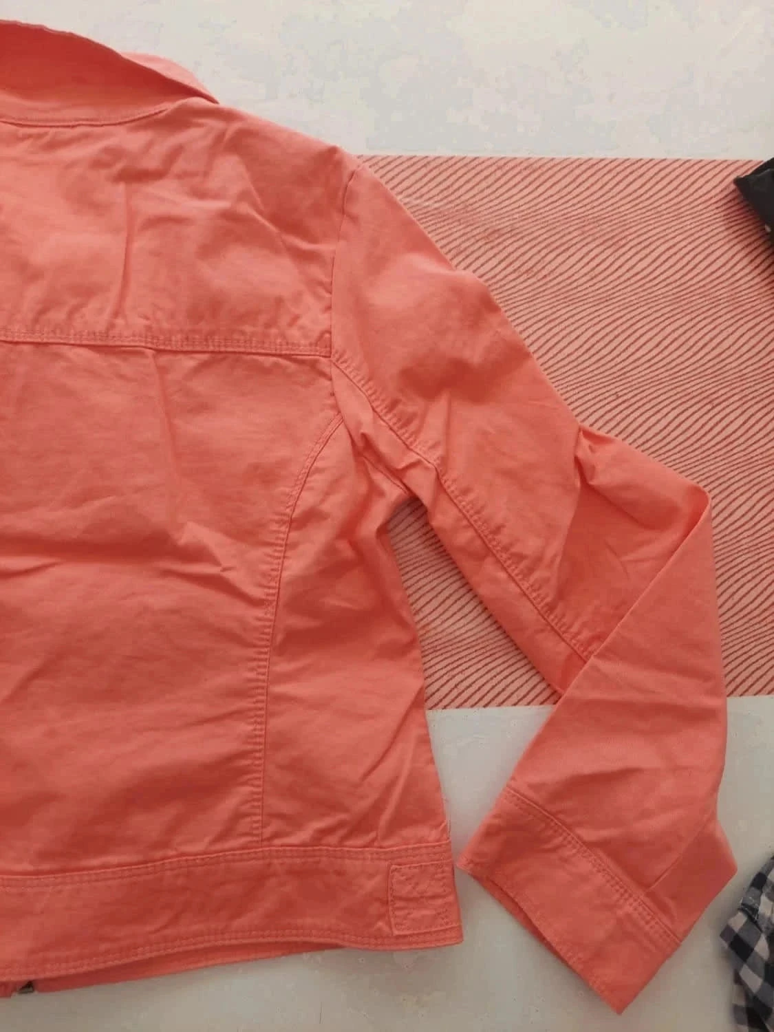 Perfecto cut jacket size 10 – photo 9